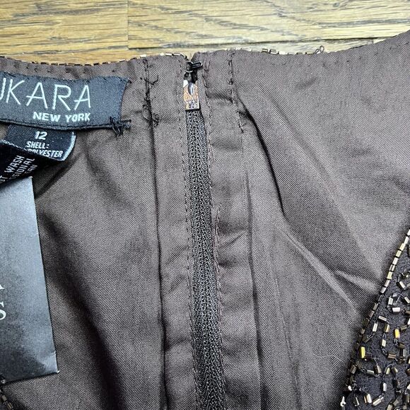 Jkara Beaded Black Gold Formal Blouse Evening Party Top Zip Back VNeck Womens 12 - Picture 16 of 16